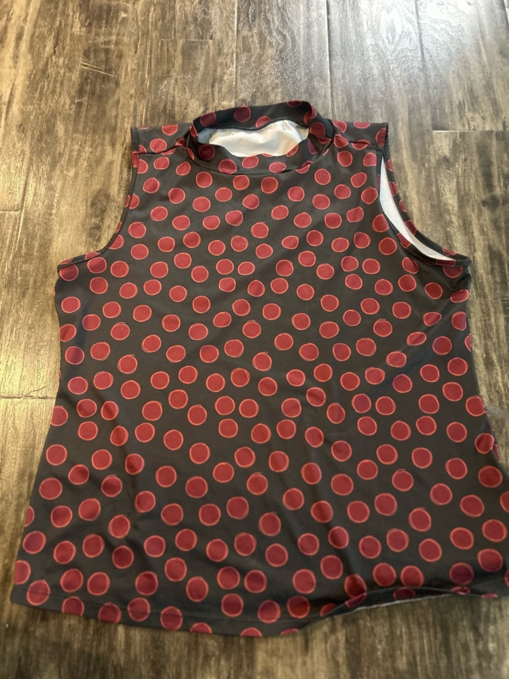 Sleeveless Mock Neck Polka Dot Top - Red/Black